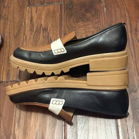 Bernardo Chandler Lug Sole Loafer in Luggage Multi Antique Calf SZ 9.5 EUC - Picture 6 of 7